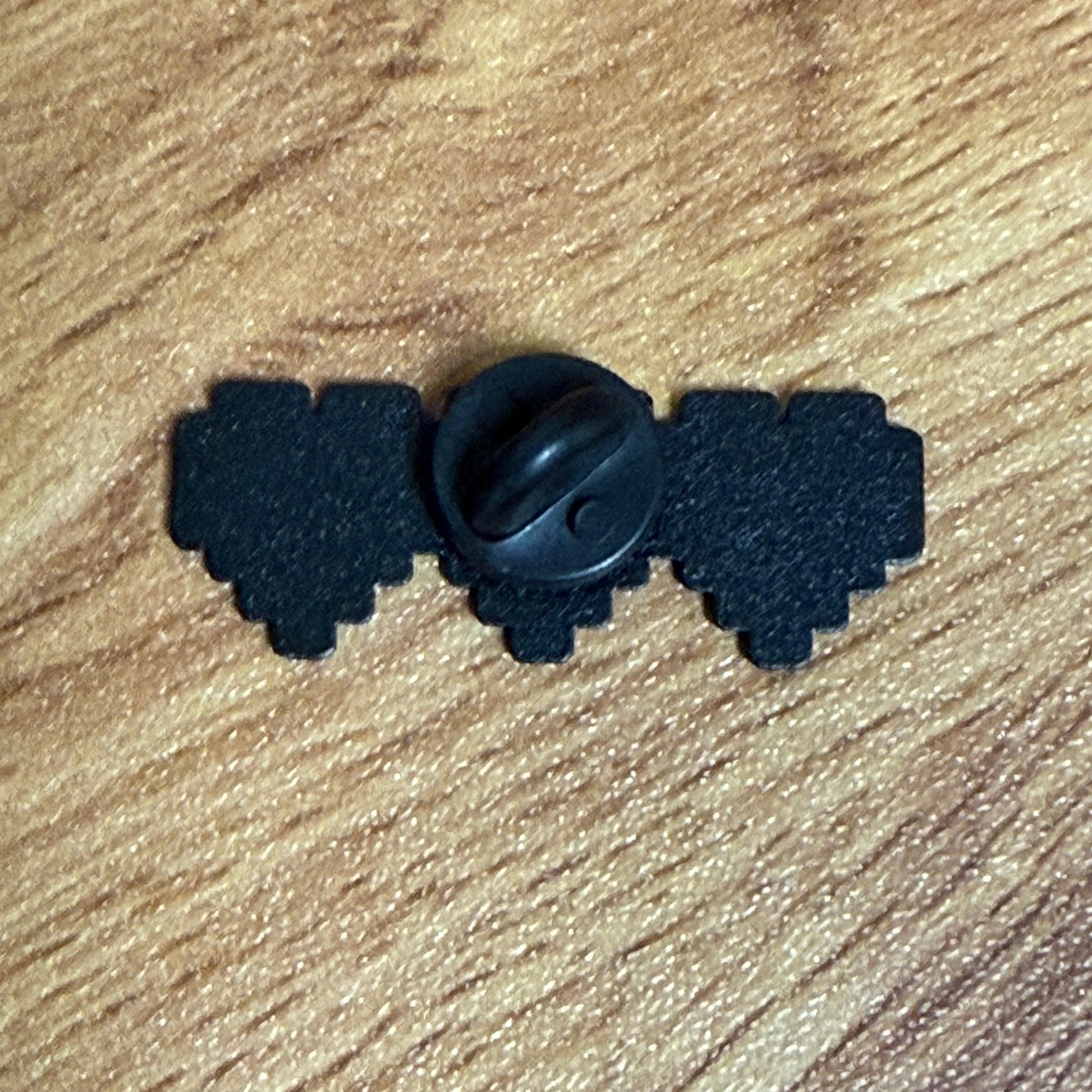 Hearts Life Video Game Enamel Pin