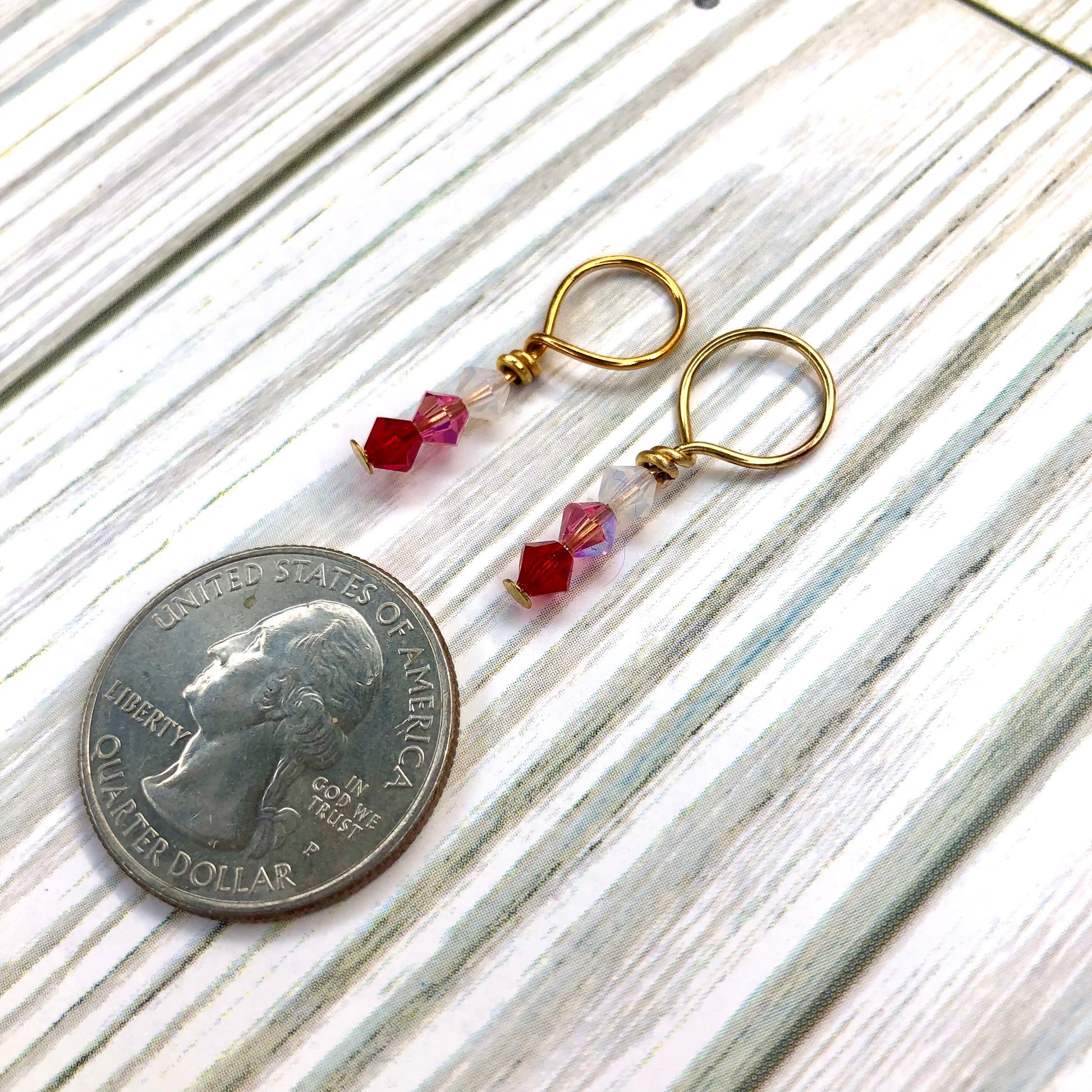 Be My Valentine's 2-pack Austrian Crystal Beads Stitch Markers for Knitting by Sierra and Pine - Gold (Red Crystal)