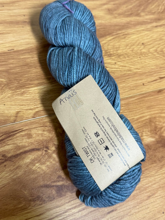 DESTASH: 1 skein of Madelinetosh DK Twist in Colorway Anais