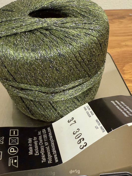 DESTASH: 1 skein of Tahki Yarns Stella - Green