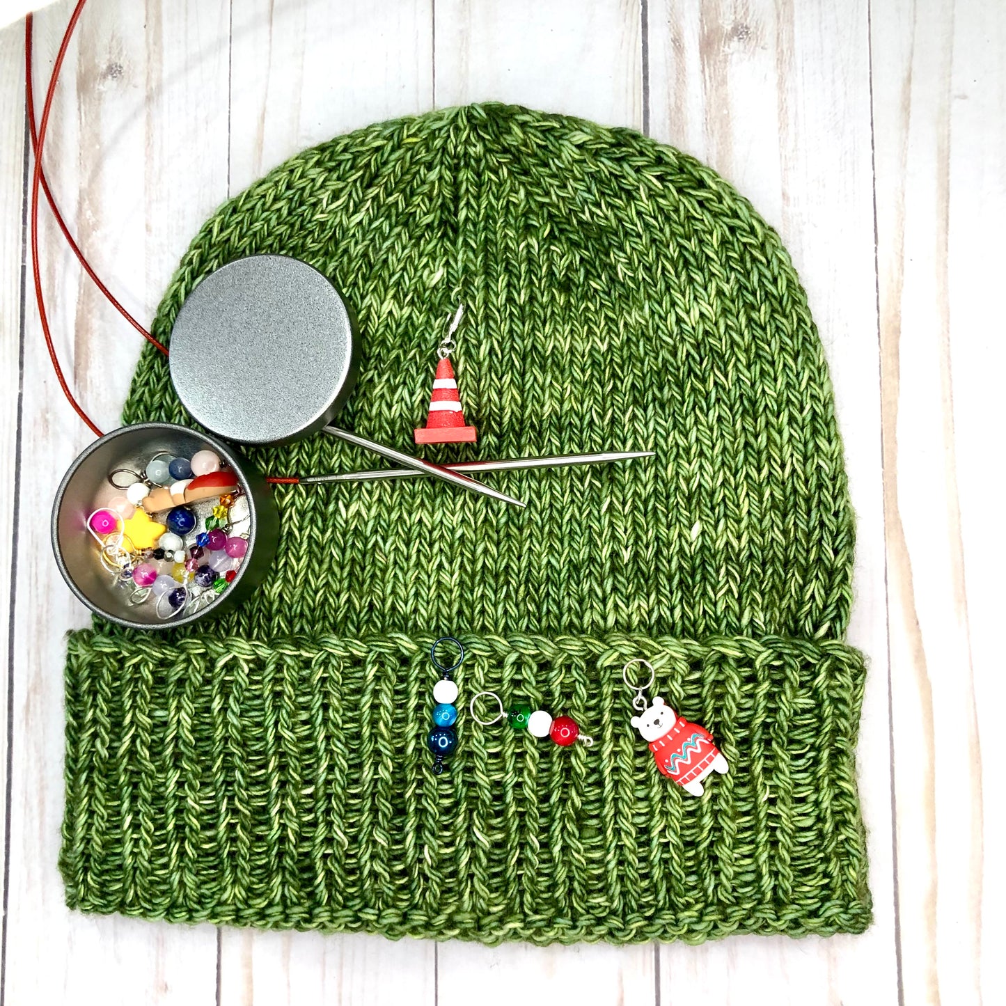 Super Duper Quick Hat Knitting Pattern by Sierra and Pine