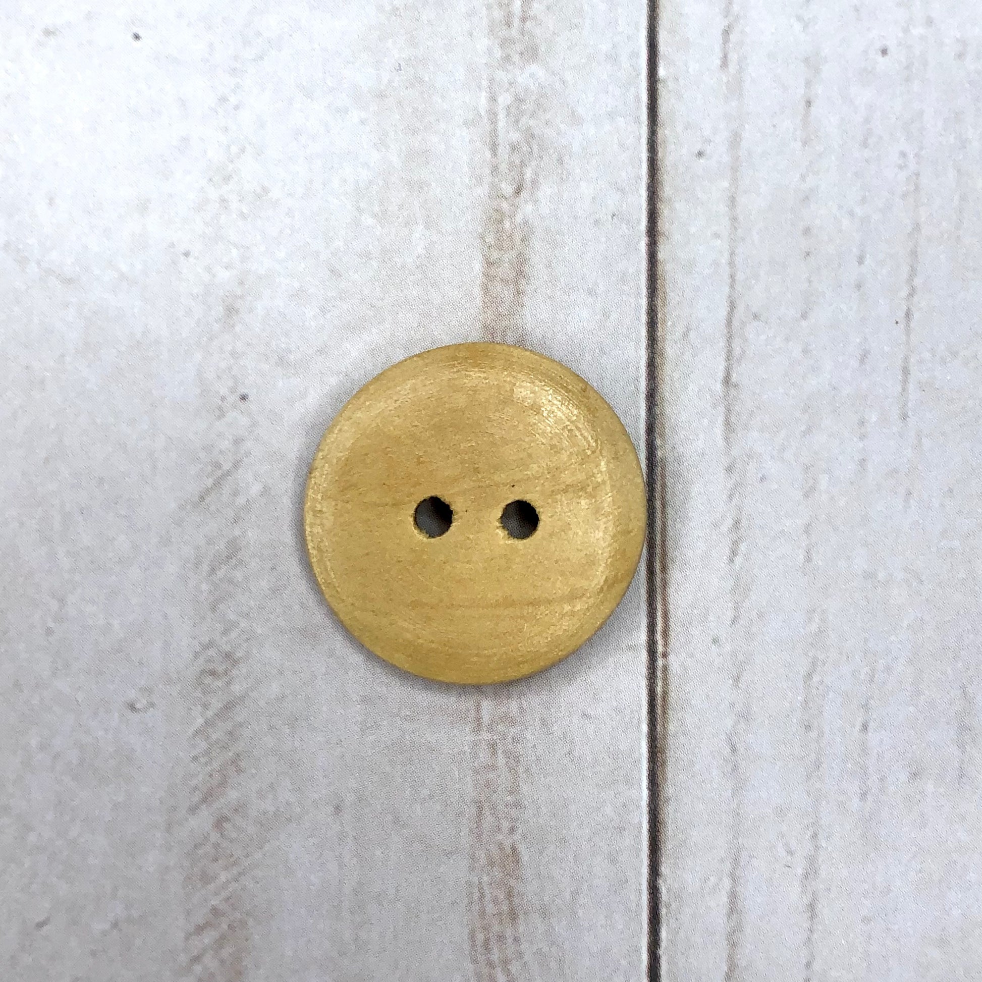 Maple colored Wood Button, Round, 1" - Pack of 4 by Sierra and Pine